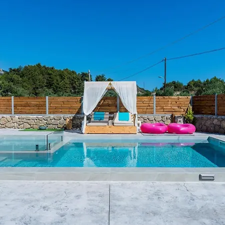 Villa Anatoli